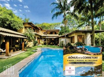 Piscina e casa de 4 suítes, na Vila de São Fernando. · Casa em condomínio, Vila de São Fernando, 4 suítes, 2 escritórios, piscina, casa