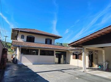 Casa · 272m² · 4 Quartos · 5 Vagas · SOBRADO À VENDA EM MORRETES – CONFORTO, NATUREZA E