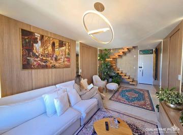 Casa · 277m² · 2 Quartos · 3 Vagas · Cobertura Triplex no Edifício Unique na Praia Brava
