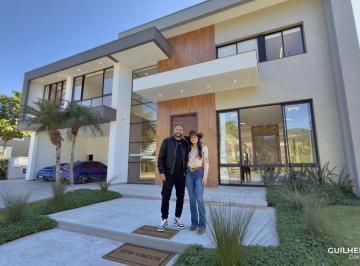 Casa · 720m² · 6 Quartos · Casa no Cond. Chácara Flora em Itapema