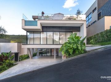 Casa · 824m² · 4 Quartos · 3 Vagas · Casa no Condomínio Bella Vista Residence Club em Balneário Camboriú