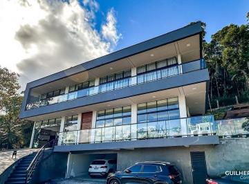 Casa · 398m² · 4 Quartos · Casa Alto Padrão em Itapema/SC