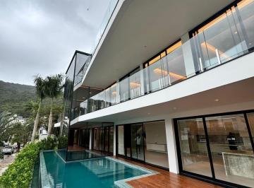 foto1 · Casa no Condomínio Bella Vista Residence Club em Balneário Camboriú