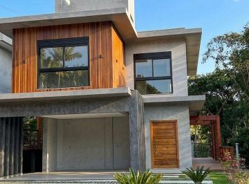 foto1 · Casa no Cond. Bosque de Taquaras em Balneário Camboriú