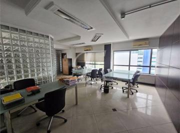 e3da21d8a73d42dd9764653dda2508dccb5a7bfc · Sala à venda, 197 m² por R$ 980.000,00 - Centro - Santos/SP