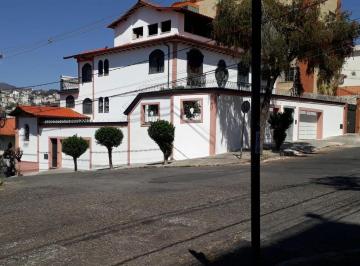 Casa de 1 quarto, Belo Horizonte · Quitinete em Santa Tereza
