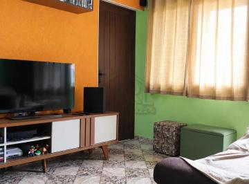 sala-aconchegante-com-tv-e-luz-natural-11791491940095.png · DUAS CASAS À VENDA COM ESCRITURA NO JARDIM ZAÍRA 02, EM MAUÁ/SP  ÓTIMA OPORTUNIDADE!