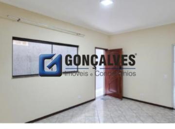 Casa · 150m² · 3 Quartos · 2 Vagas · Sobrado residencial com 3 quartos e churrasqueira para alugar no Bairro Demarchi