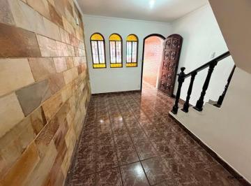 Casa · 80m² · 3 Quartos · 1 Vaga · Sobrado no centro da Penha