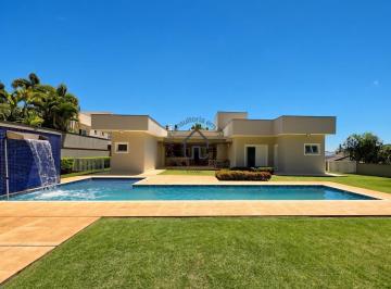 Casa · 422m² · 4 Quartos · 2 Vagas · Casa térrea à venda com 4 quartos no Condomínio Ipê Velho.