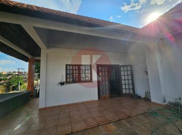 Casa · 518m² · 7 Quartos · 2 Vagas · Casa ampla com 7 quartos e excelente potencial de investimento no João Pinheiro