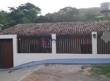 Casa · 134m² · 2 Quartos · 2 Vagas · CASA NA CIDADE COM ARES DO CAMPO!