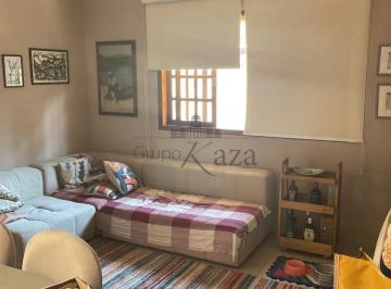 Casa · 250m² · 2 Quartos · 3 Vagas · Casa Térrea - Villa Branca - Jacareí - 2 Dormitórios - 100m².