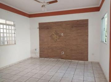 Casa · 200m² · 3 Quartos · 2 Vagas · Casa à venda com 02 quartos, sendo 01 suíte, área de churrasco e edícula no bairro Jardim Manoel Pen