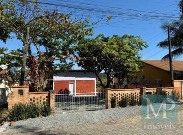 a85770b2e71ae3323be9c89a3351d5e604916b08 · Casa com 5 dormitórios à venda, 130 m² por R$ 900.000,00 - Armação - Penha/SC