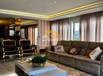 Apartamento · 447m² · 3 Quartos · 3 Vagas · Apartamento à venda no Centro - Tramandaí/RS
