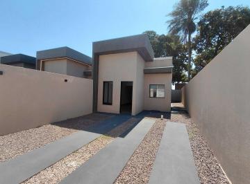 Casa · 82m² · 3 Quartos · 1 Vaga · Casa à venda no bairro Centro - Três Lagoas/MS
