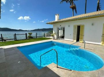 Casa · 440m² · 5 Quartos · 5 Vagas · Casa em Lagoa da Conceição, Florianópolis/SC de 440m² 5 quartos à venda por R$ 6.800.000,00