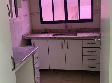 Comercial , Mogi das Cruzes · Sala Comercial para alugar em Vila Oliveira de 10.00m²