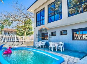 Casa · 325m² · 5 Quartos · 4 Vagas · Sobrado Com 5 Quartos Proximo ao Mar em Matinhos