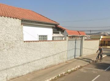 Casa 242m² Venda Centro · VENDE-SE CASA EM TRÊS CORAÇÕES/MG