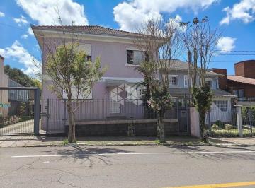 Casa · 220m² · 6 Quartos · Casa no Bairro São Bento com dois pavimentos, 6 quartos