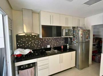 Casa de 3 quartos, São Paulo · Casa de 3 dormitórios, 2 vagas e quintal no condomínio Terrara Interlagos