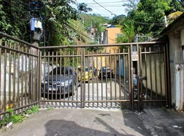 Casa de 2 quartos, Rio de Janeiro · Aluga casa de vila de 2 quartos na Tijuca