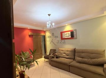 Photo 1 · Casa/Sobrado - Residencial - No bairro Jardim Pararangaba - 3 Dormitórios - 200m²