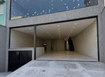 Comercial · 700m² · 10 Vagas · Prédio comercial na Avenida Rio das Pedras, 173 • 700 m²