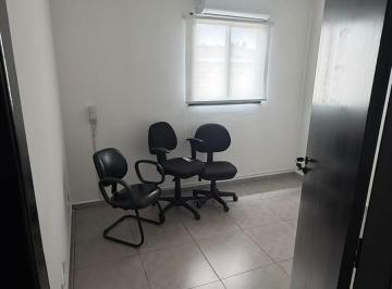 Comercial · 17m² · Sala comercial na Rua Tenente José Maria Pinto, 190 - Sala 8 • 17 m²