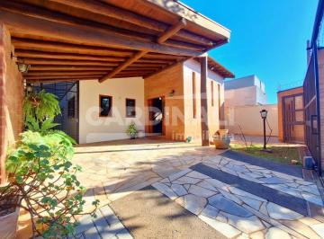 Casa · 198m² · 3 Quartos · 4 Vagas · Casa para venda em Jardim Santa Elisa de 198.00m² com 3 Quartos, 1 Suite e 4 Garagens