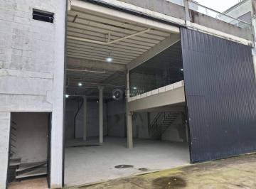 Comercial · 400m² · Locação: Galpão, Nova Esperança - Balneário Camboriú