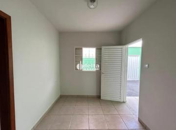 Photo 1 · Casa residencial com 2 quartos disponível para locação no bairro Presidente Roos