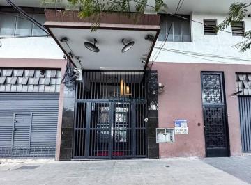 3e1930c0c4911df8fb326c3e7abab0ea76d01dbc · Procura apartamento para alugar em São Paulo? Imóvel no Brás com 38m², dormitório espaçoso e localiz