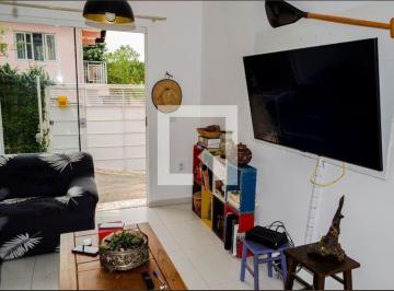 Casa · 120m² · 2 Quartos · 2 Vagas · Casa para Aluguel - Rio Tavares, 2 Quartos,  120 m² - Florianópolis