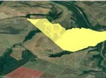 Rural · 9368700m² · 1 Quarto · Fazenda à Venda em Aragarças/GO