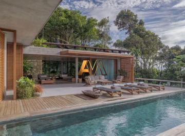 Casa · 890m² · 4 Quartos · 2 Vagas · Casa à venda no bairro Centro - Itacaré/BA