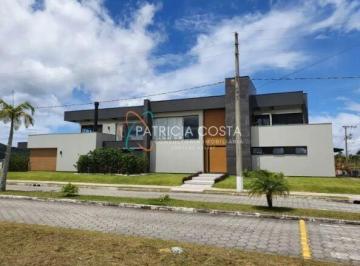 Casa · 450m² · 4 Quartos · 2 Vagas · Casa de Alto Padrão à Venda no Condomínio Garopaba Internacional – Garopaba/SC