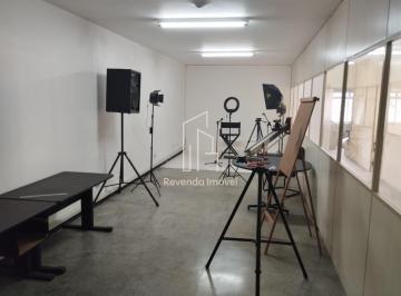 Photo 1 · Prédio Comercial de 1.000m² para Locação na Vila Marieta, São Paulo-SP: A Oportu
