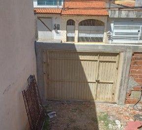 Casa · 140m² · 3 Quartos · Sobrado em Parque Maria Helena, Suzano/SP de 140m² 3 quartos à venda por R$ 300.000,00