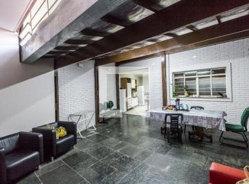 Photo 3 · Casa à Venda - Centro, 2 Quartos, 246 m2