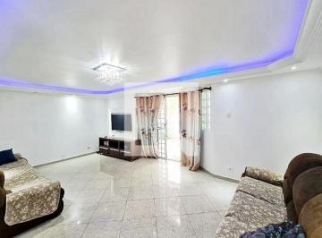 Photo 1 · Casa à Venda - Centro, 4 Quartos, 210 m2