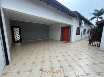 Casa · 300m² · 4 Quartos · 4 Vagas · Casa para alugar em Solar de Itamaracá de 300.00m² com 4 Quartos, 4 Suites e 4 Garagens