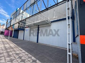 Comercial · 453m² · 6 Vagas · Galpão / Depósito / Armazém para alugar em Vila Soares de 453.00m² com 6 Garagens