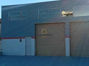 Comercial de 1 quarto, Botucatu · Galpão / Depósito / Armazém para alugar em Jardim Ypê de 200.00m² com 1 Quarto e 3 Garagens