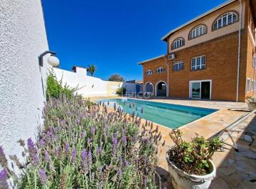 Casa · 779m² · 3 Quartos · 4 Vagas · Casa de Condomínio para alugar em Condomínio Estância Marambaia de 779.00m² com 3 Quartos, 3 Suites 