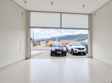 Apartamento · 25m² · 2 Vagas · Salão comercial em Extrema MG para locação no Bairro Ponte Nova