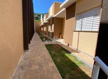Casa · 46m² · 2 Quartos · 1 Vaga · Casa para locação em Extrema Mg Bairro Villa Garden próximo do centro da cidade