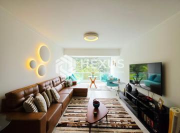 Foto · Apartamento reformado com varanda vista mar e lazer nas Pitangueiras, Guarujá